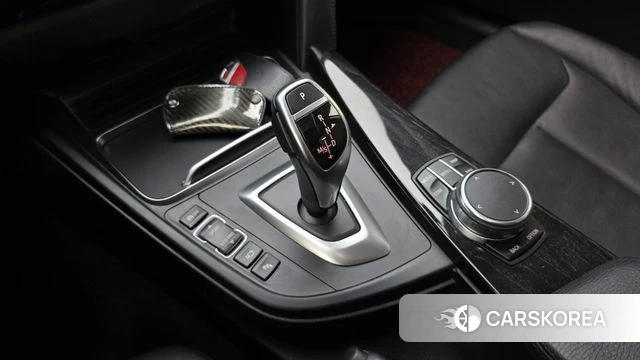BMW 4 Series (F32) id 4642915 из Кореи 32