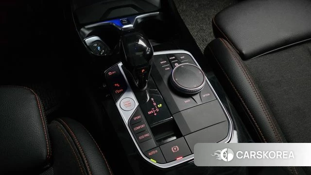 BMW 1 Series (F40) id 3852514 из Кореи 19