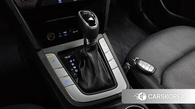 Hyundai Avante AD id 3698951 из Кореи 20