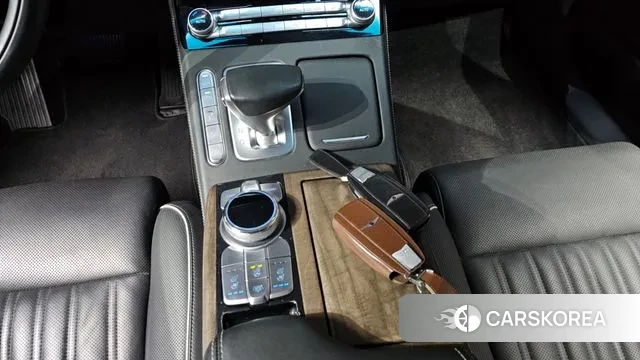 Genesis G90 id 3391210 из Кореи 19