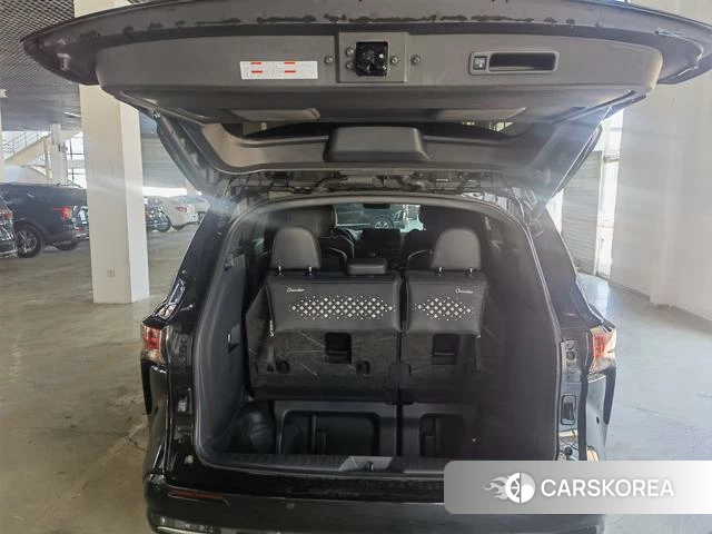 Toyota Saina id 4291489 из Китая 12