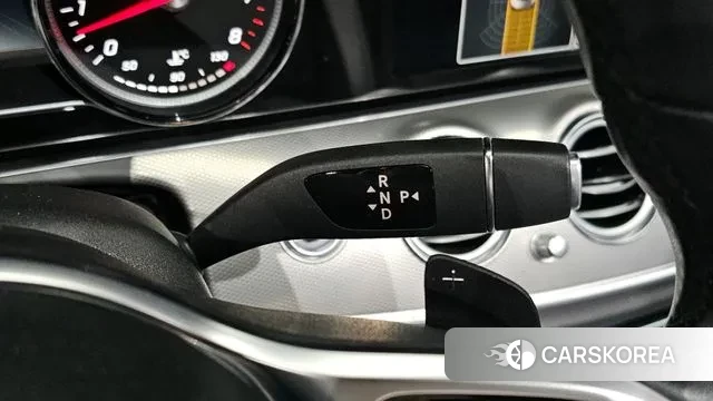 Mercedes-Benz E-Class W213 id 3713788 из Кореи 19