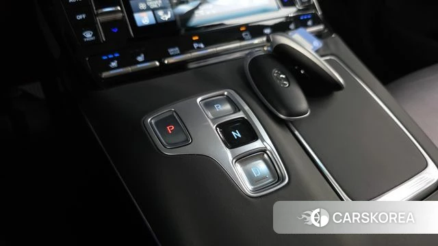 Hyundai The New Grandeur IG Hybrid id 4179429 из Кореи 19