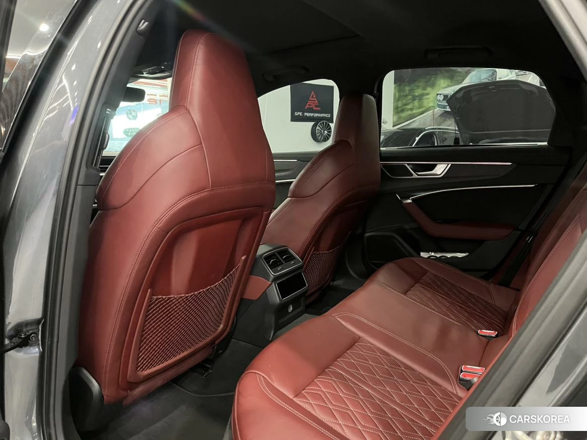 Audi S6 id 4426563 из Китая 13