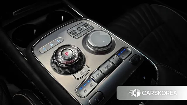 Genesis G90 (RS4) id 3716750 из Кореи 19