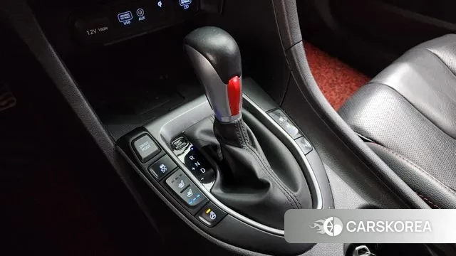 Hyundai Veloster (JS) id 3737000 из Кореи 19