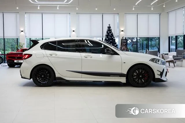 BMW 1 Series (F40) id 3011045 из Кореи 18