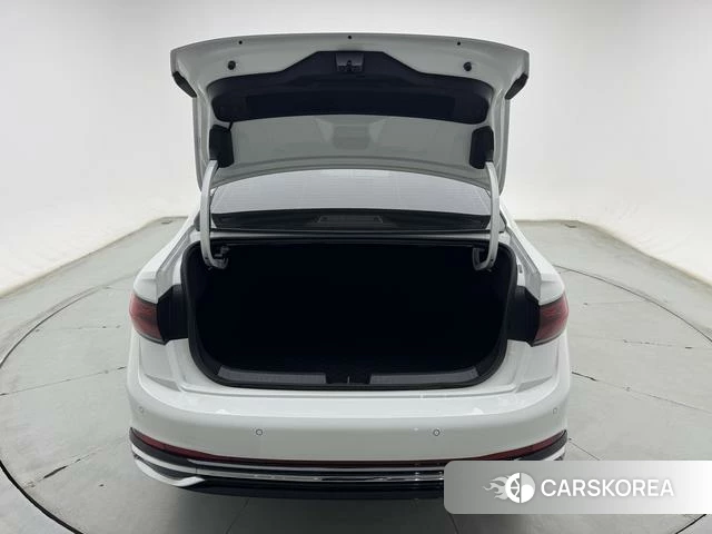 Volkswagen Sagitar id 4276322 из Китая 27