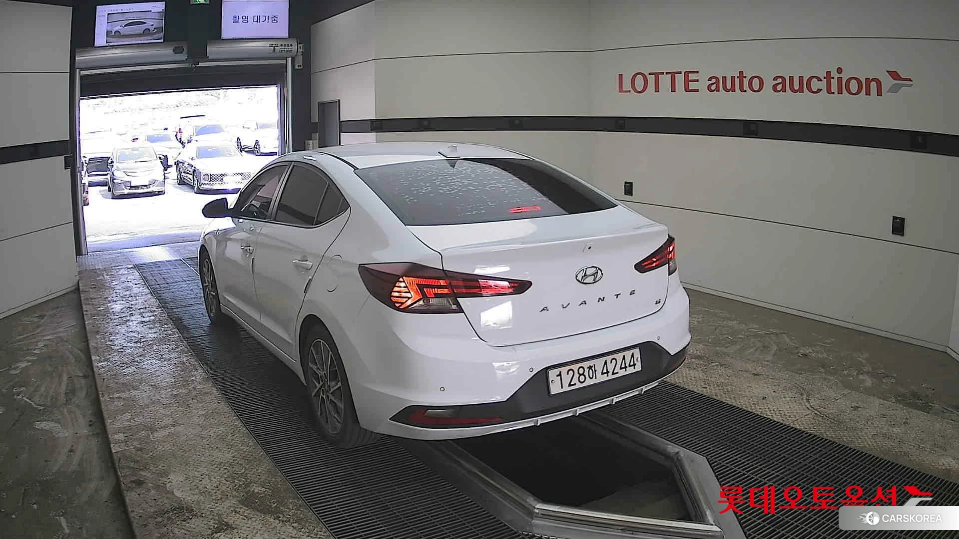 Hyundai Avante id 3881984 из Кореи 35