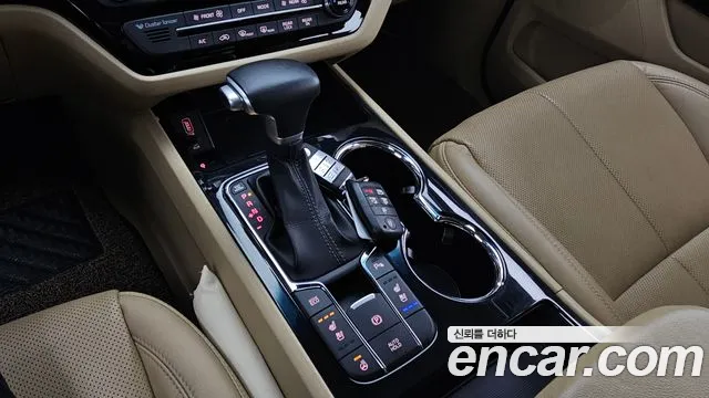 Kia The New Carnival id 2677025 из Кореи 19