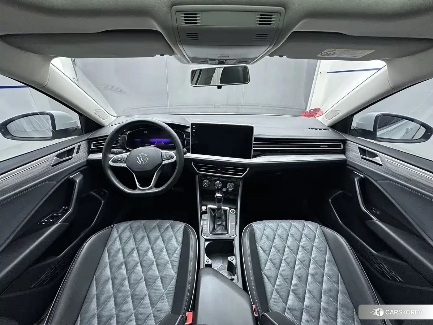 Volkswagen Sagitar id 4629572 из Китая 20