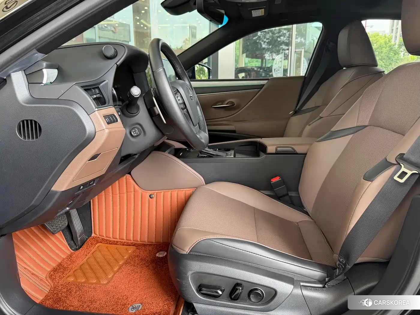 Lexus ES id 4622546 из Китая 9