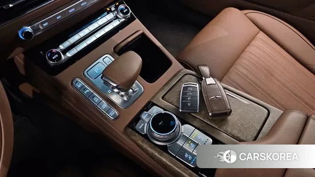 Genesis G90 id 3044796 из Кореи 19