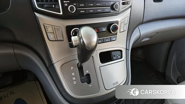 Hyundai The New Grand Starex id 3459741 из Кореи 19