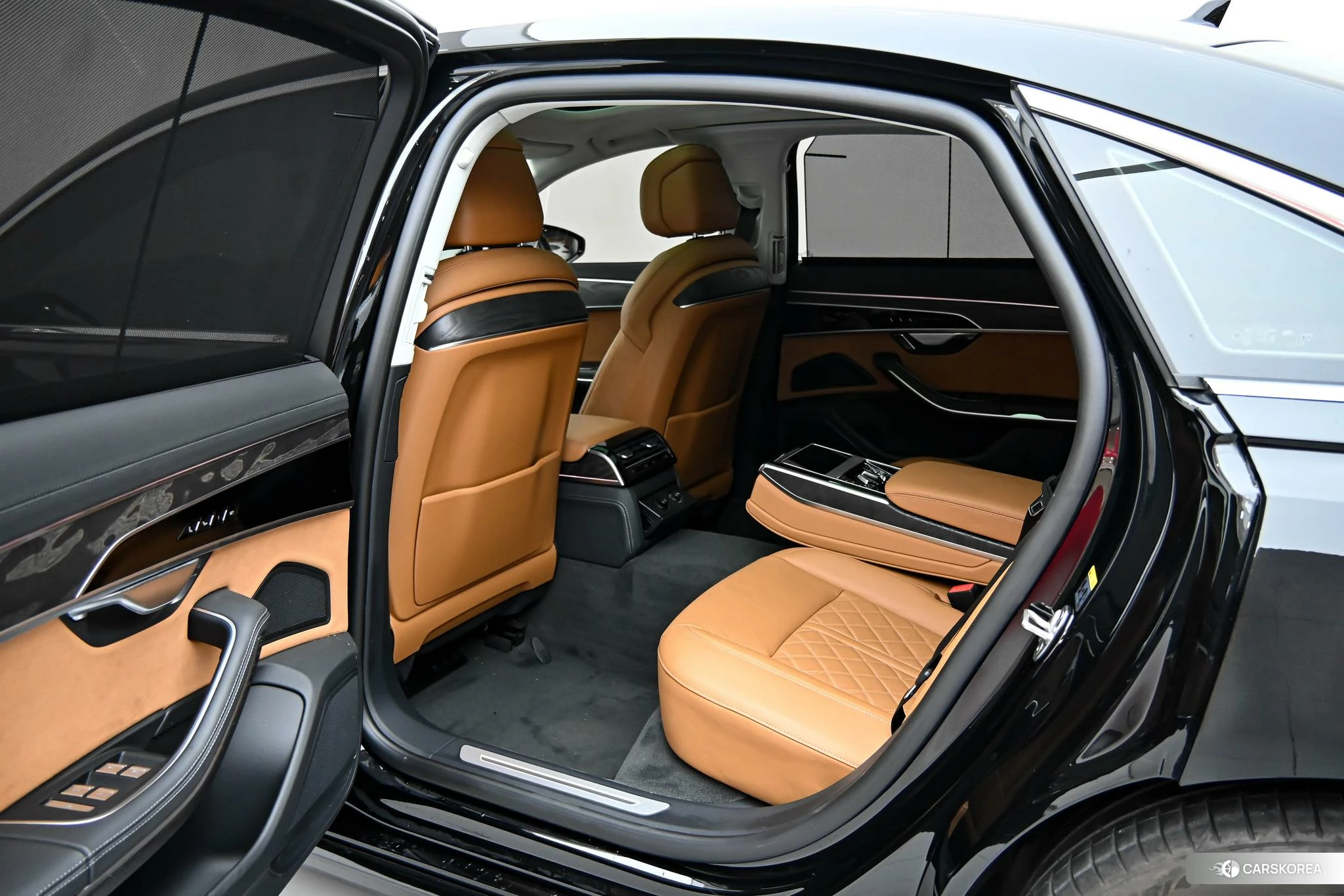 Audi A8 id 4420764 из Китая 19