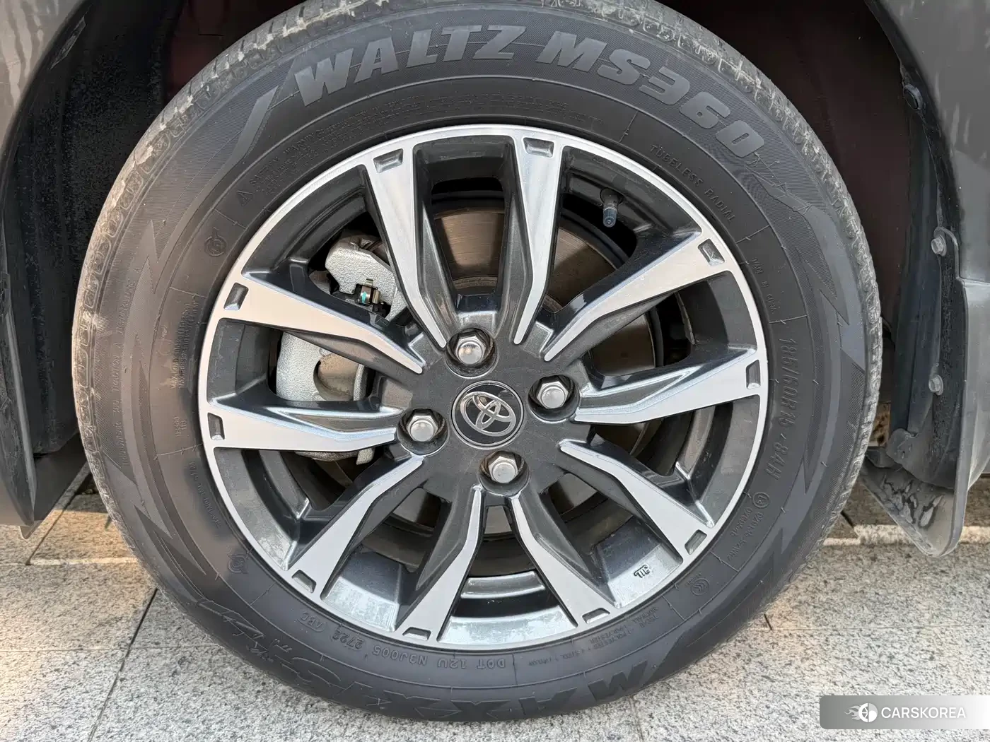 Toyota Yaris L id 4545770 из Китая 13