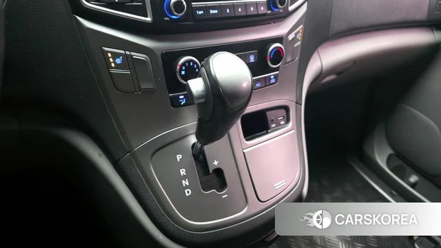 Hyundai The New Grand Starex id 4285205 из Кореи 19