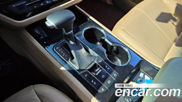 Kia The New Carnival id 2503269 из Кореи 19