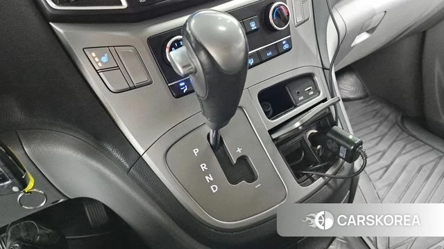 Hyundai The New Grand Starex id 4849109 из Кореи 19