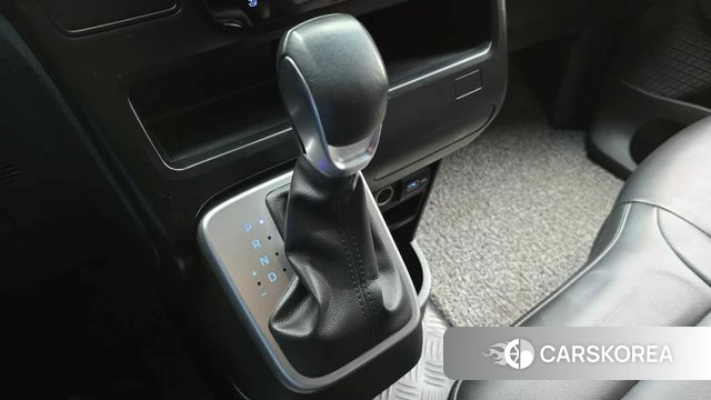 Hyundai Staria id 4224178 из Кореи 31