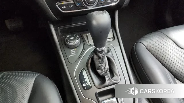 Jeep Cherokee (KL) id 2941351 из Кореи 19