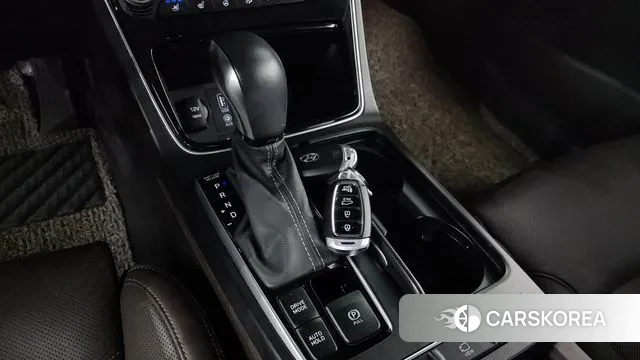 Hyundai Grandeur IG id 3060837 из Кореи 19