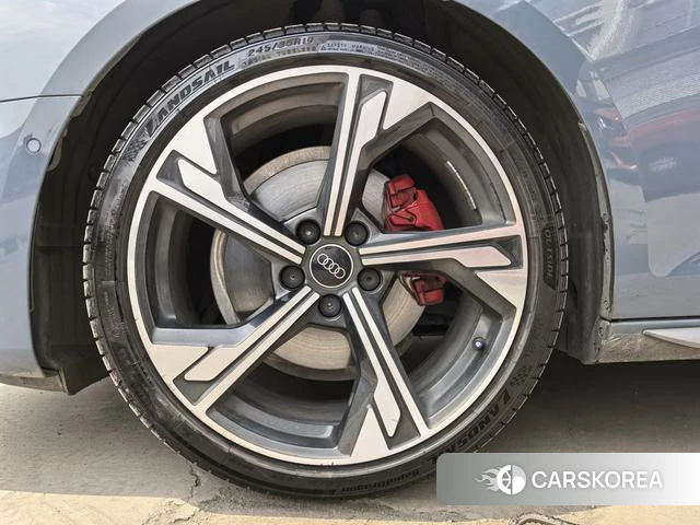 Audi A4L id 4299969 из Китая 21