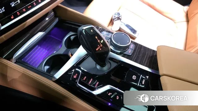 BMW 5 Series (G30) id 3416791 из Кореи 19