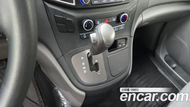 Hyundai The New Grand Starex id 2875282 из Кореи 19