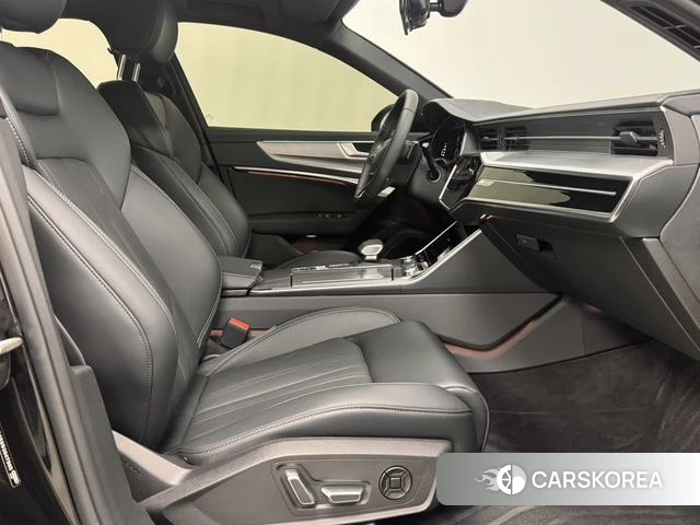 Audi A6L id 4273432 из Китая 17