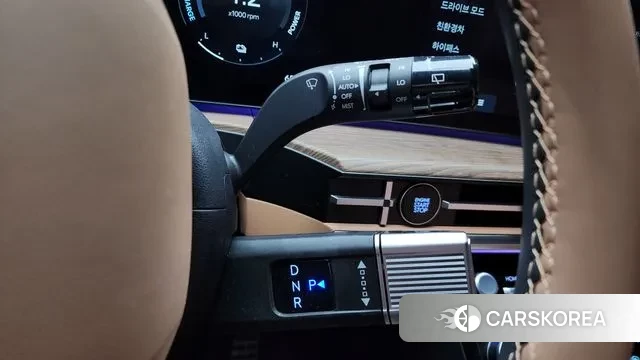 Hyundai Santa Fe (MX5) id 3405119 из Кореи 19