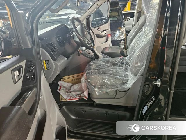 Hyundai The New Grand Starex id 4647665 из Кореи 18