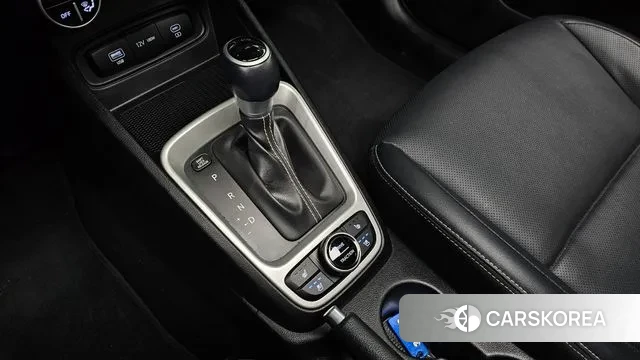 Hyundai Venue id 3348132 из Кореи 19