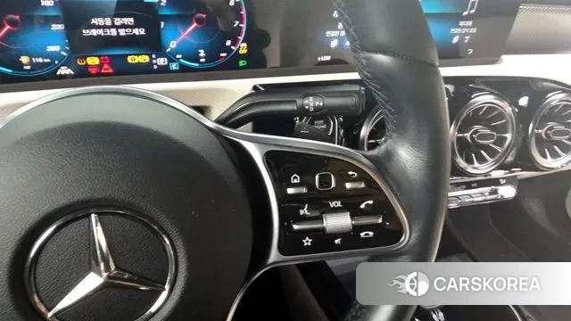 Mercedes-Benz A-Class W177 id 3007314 из Кореи 19