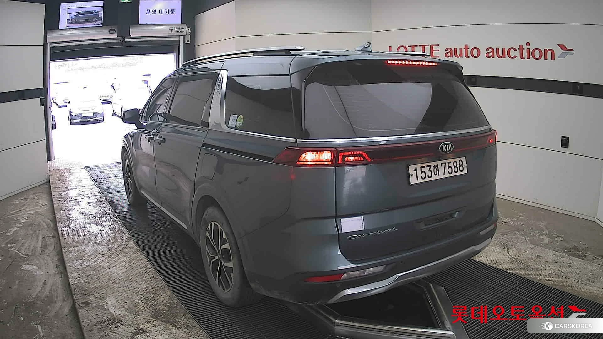 Kia Carnival id 3875742 из Кореи 36