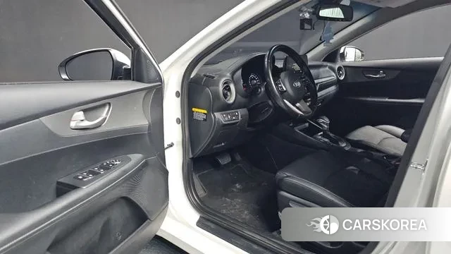 Kia Come New K3 id 3593266 из Кореи 19