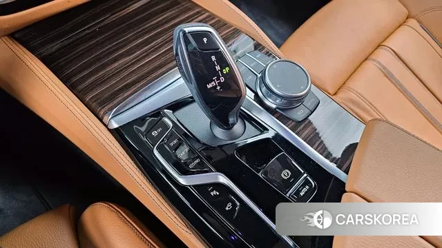 BMW 5 Series (G30) id 3504070 из Кореи 19