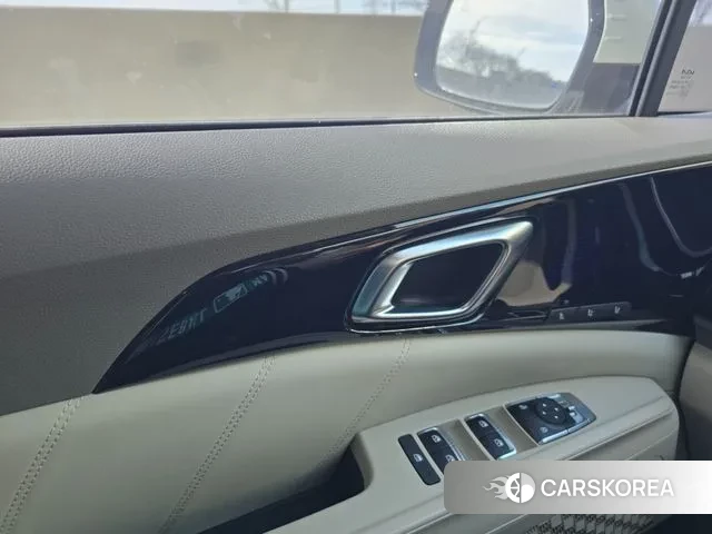 Kia The New Carnival 4th Generation id 3756892 из Кореи 11