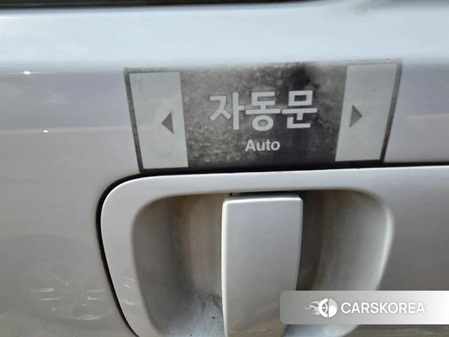 Hyundai The New Grand Starex id 3843745 из Кореи 11