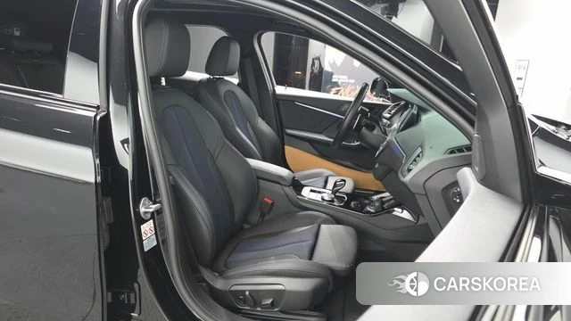 BMW 1 Series (F40) id 3786402 из Кореи 19