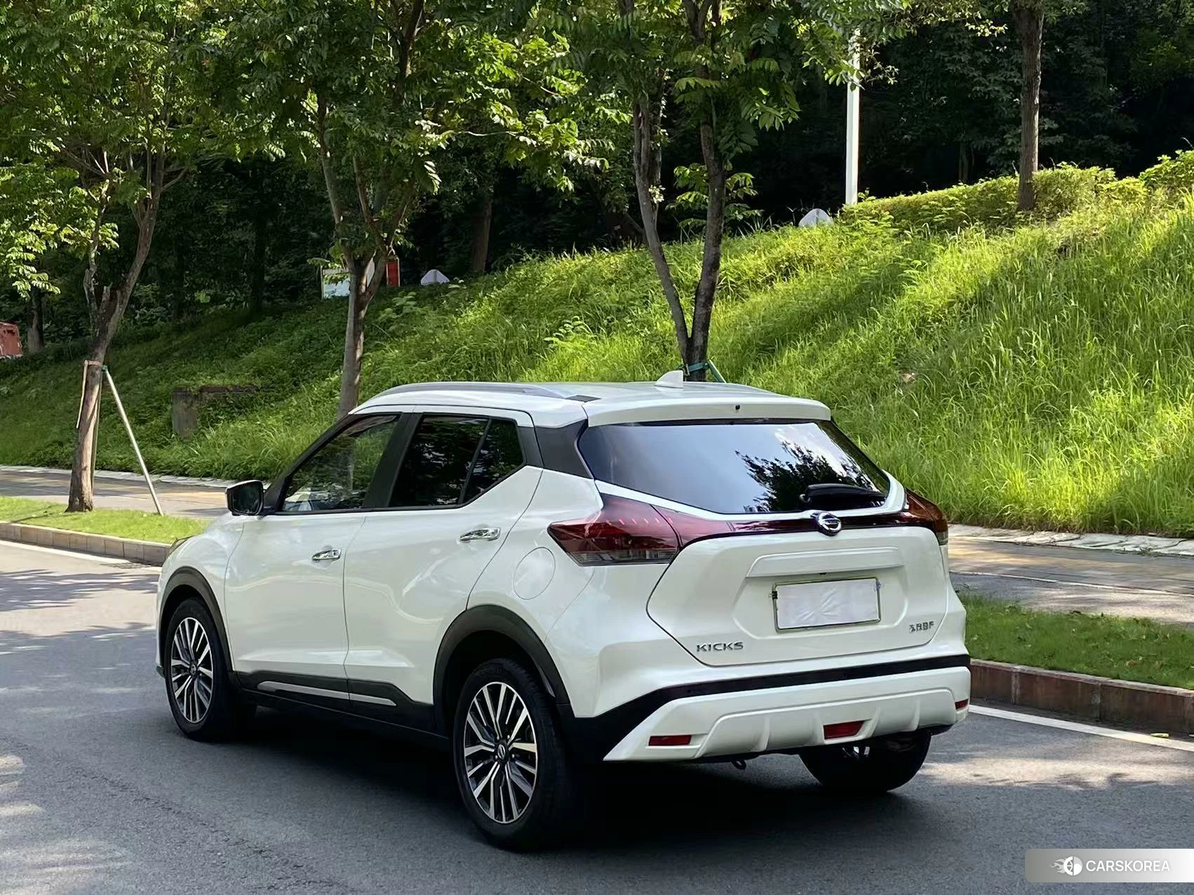 Nissan Jinke id 4453139 из Китая 15