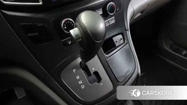 Hyundai The New Grand Starex id 3417617 из Кореи 19