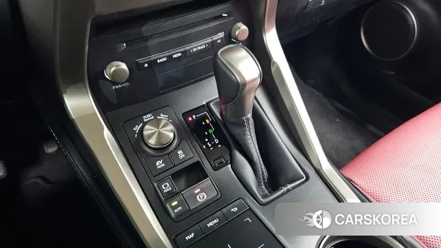 Lexus NX300h id 3535256 из Кореи 19