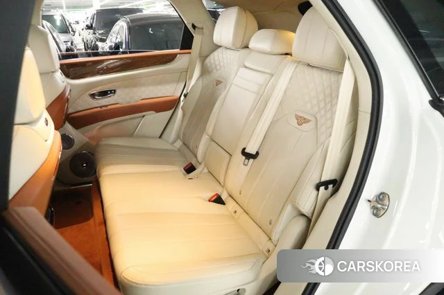 Bentley Bentayga id 3806098 из Кореи 19