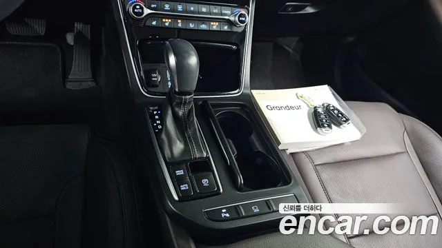 Hyundai Grandeur IG id 2238792 из Кореи 19