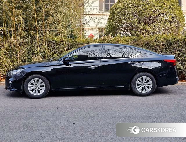 Nissan Teana id 4258593 из Китая 10