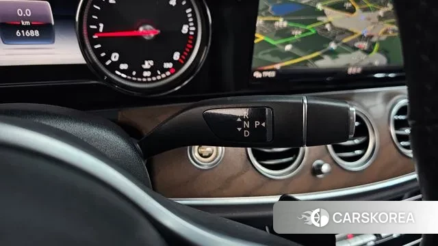 Mercedes-Benz E-Class W213 id 3631602 из Кореи 19