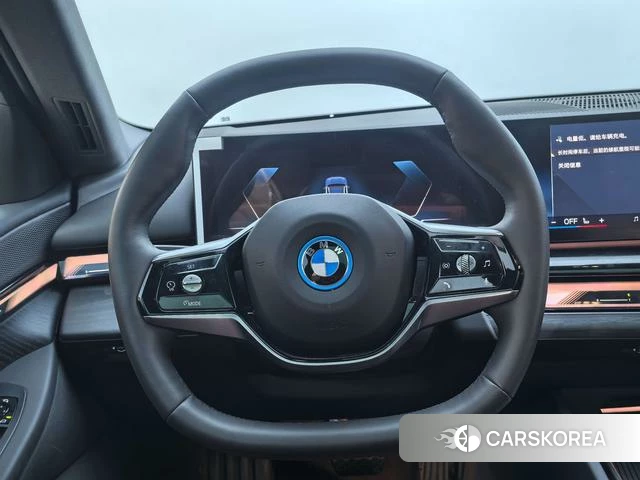 BMW i5 id 4190439 из Китая 17