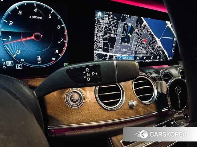 Mercedes-Benz E-Class W213 id 3702814 из Кореи 19