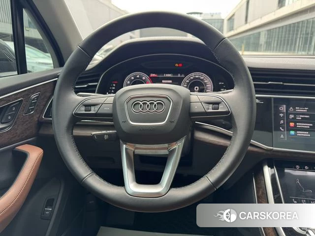 Audi Q7 id 4265846 из Китая 16